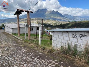 Venta de casa de campo en Otavalo sector Imbabuela, 966 m2