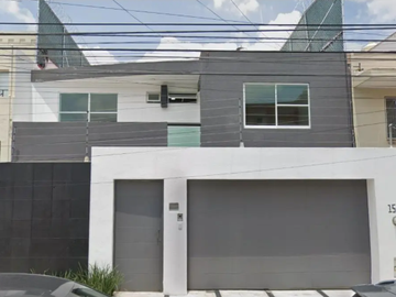 CASA EN GUADALAJARA, JALISCO.