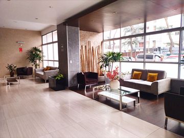 SE VENDE DEPARTAMENTO 4D+4B+ ESTACIONAMIENTO. EDIFICIO ÁREAS COMUNES