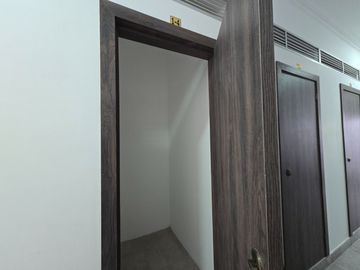 Alquiler de Departamento de 3 dormitorios en Planta baja, con garaje en condominio con piscina y cerramiento - Kennedy Norte, a 2 minutos del WTC