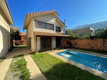 Linda casa en Olmué