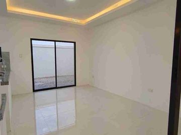 Vendo Casa en Urbanización Logare, Cerca a Centro Comercial El Coral