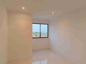 Vendo Casa en Urbanización Logare, Cerca a Centro Comercial El Coral