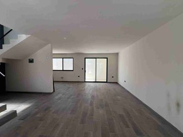 Casa Nueva en venta- Fracc. Rancho San Miguel