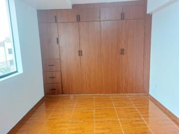 Dpto. Santa Patricia 3 dormitorios + cochera $ 135,000 negociables