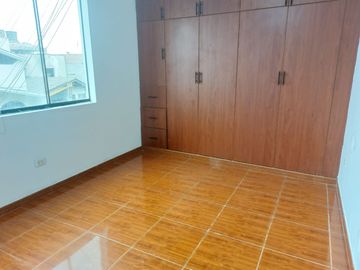 Dpto. Santa Patricia 3 dormitorios + cochera $ 135,000 negociables