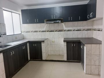 Dpto. Santa Patricia 3 dormitorios + cochera $ 135,000 negociables