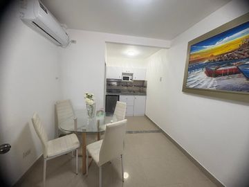 EN PORTON DEL MAR VENDO CASA REMODELADA 4 SUITES INDEPENDIENTES
