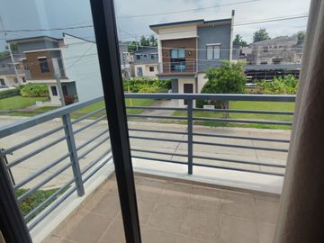 5 Bedroom House for sale In Sentrina Alaminos, Alaminos Laguna