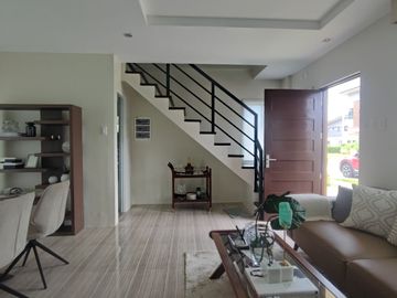 5 Bedroom House for sale In Sentrina Alaminos, Alaminos Laguna