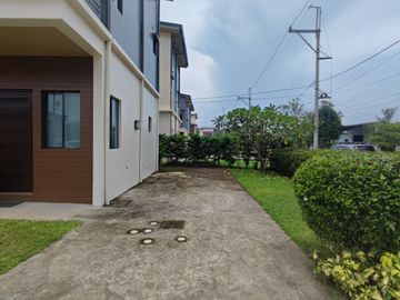 5 Bedroom House for sale In Sentrina Alaminos, Alaminos Laguna
