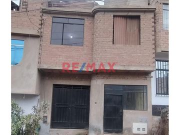 Venta de Casa con Doble Frente – Urb. Las Palmas, Puente Piedra