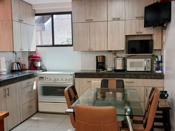 CASA EN VENTA EN SAMANES 5 CONJUNTO CERRADO