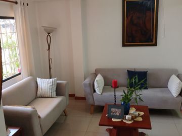 CASA EN VENTA EN SAMANES 5 CONJUNTO CERRADO