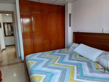 CASA EN VENTA EN SAMANES 5 CONJUNTO CERRADO