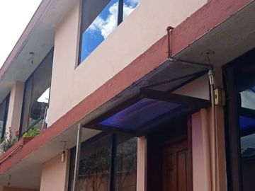 Venta de Casa Rentera $115.000 en Obrero Independiente, Loma de Puengasí