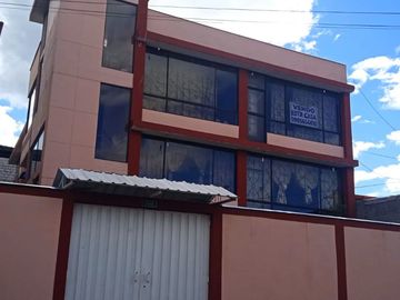 Venta de Casa Rentera $115.000 en Obrero Independiente, Loma de Puengasí