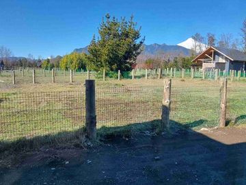vendo linda casa 4 dormitorios 4 baños en condominio Pucon