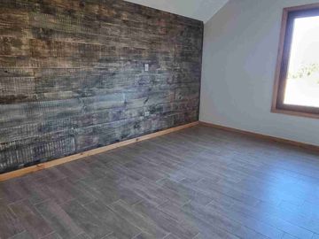 vendo linda casa 4 dormitorios 4 baños en condominio Pucon