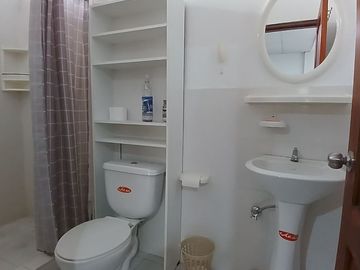 Oportunidad de Inversión en Urdesa Central: Casa Rentera de Una Planta con Alta Rentabilidad.