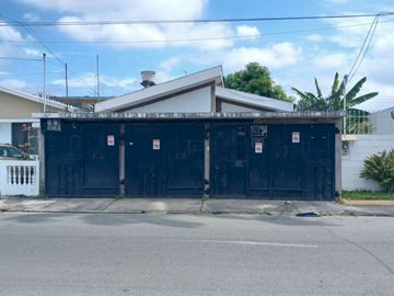 Oportunidad de Inversión en Urdesa Central: Casa Rentera de Una Planta con Alta Rentabilidad.