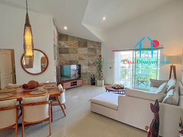 Departamento moderno con Terraza y vista a la alberca y áreas comunes