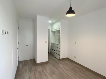 MODERNO FLAT A PASOS DEL  CENTRO FINANCIERO SAN ISIDRO