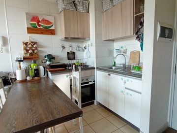 Departamento Concepto abierto, Condominio Rocuca  2.340UF