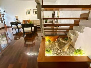 ESPECTACULAR CASA EN CONDOMINIO CERRADO  FRENTE A PARQUE – EXCLUSIVA ZONA EN SURCO