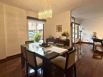 ESPECTACULAR CASA EN CONDOMINIO CERRADO  FRENTE A PARQUE – EXCLUSIVA ZONA EN SURCO