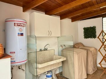 ESPECTACULAR CASA EN CONDOMINIO CERRADO  FRENTE A PARQUE – EXCLUSIVA ZONA EN SURCO