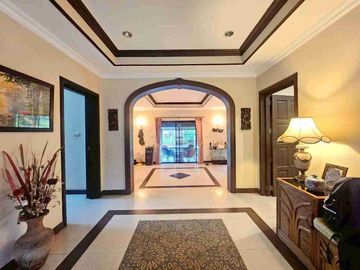 Pool Villa | Nong Jab Tao | 4 Bedrooms | 4 Bathrooms | 200 Sq.w. | 11.9 Million THB