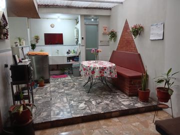 Vendo Casa 4 Pisos C/depas Independizados - Pro Los Olivos