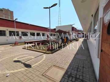 VENTA DE LOCAL COMERCIAL - AV. NICOLAS DE PIEROLA - TRUJILLO