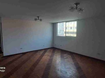 🔔 ¡Oportunidad en Pueblo Libre! Departamento amplio frente a Plaza Vea , Sucre🏡✨