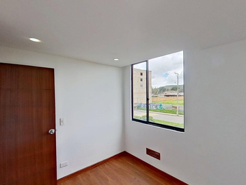SE VENDE APARTAMENTO MADRID (HACIENDA MADRIS EL PRADO)