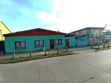 Barrios Bajos, Propiedad de esquina 405 mt2 $250.000.000.-