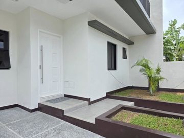 3-Bedroom House and Lot For Sale in The Park Place Village, Imus Cavite