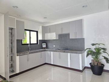3-Bedroom House and Lot For Sale in The Park Place Village, Imus Cavite