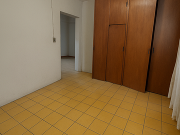 Casa con Local Comercial en Venta en Tlaquepaque | 5 Recámaras + 3 Baños | Ideal para Inversión y Renta
