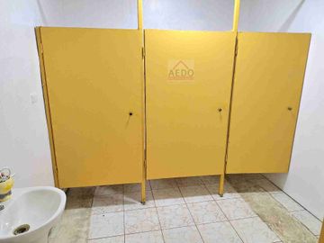 Se Vende Amplia y Linda Casona con gran terreno, muy cercana al centro de la ciudad de Quillota.