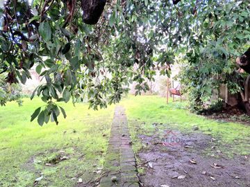 Se Vende Amplia y Linda Casona con gran terreno, muy cercana al centro de la ciudad de Quillota.