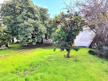 Se Vende Amplia y Linda Casona con gran terreno, muy cercana al centro de la ciudad de Quillota.