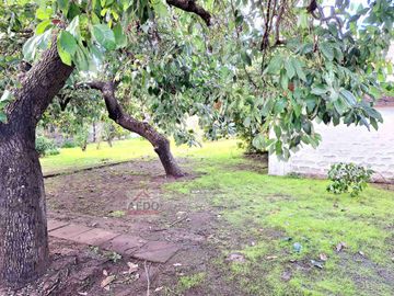 Se Vende Amplia y Linda Casona con gran terreno, muy cercana al centro de la ciudad de Quillota.