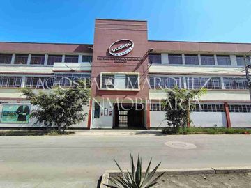 Venta de Local Comercial - Calle Agua Marina - Trujillo