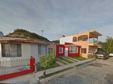 CASA EN MANZANILLO, COLIMA.