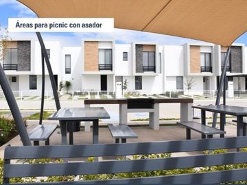 CASA EN VENTA EN CAPITTALA EN EXCELENTE ZONA Y ALTA PLUSVALIA EN LEON, GTO