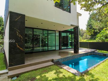Casa en venta en El Cielo Country Club, El Palomar