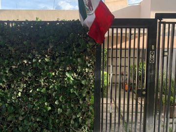 CASA PARA REMODELAR A PRECIO DE TERRENO