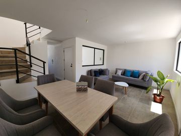 EN VENTA CASA 3 DORMITORIOS SECTOR MISICATA LOS TILOS - CUENCA